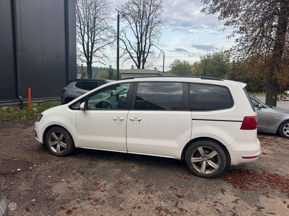 Seat Alhambra 2012 — interior