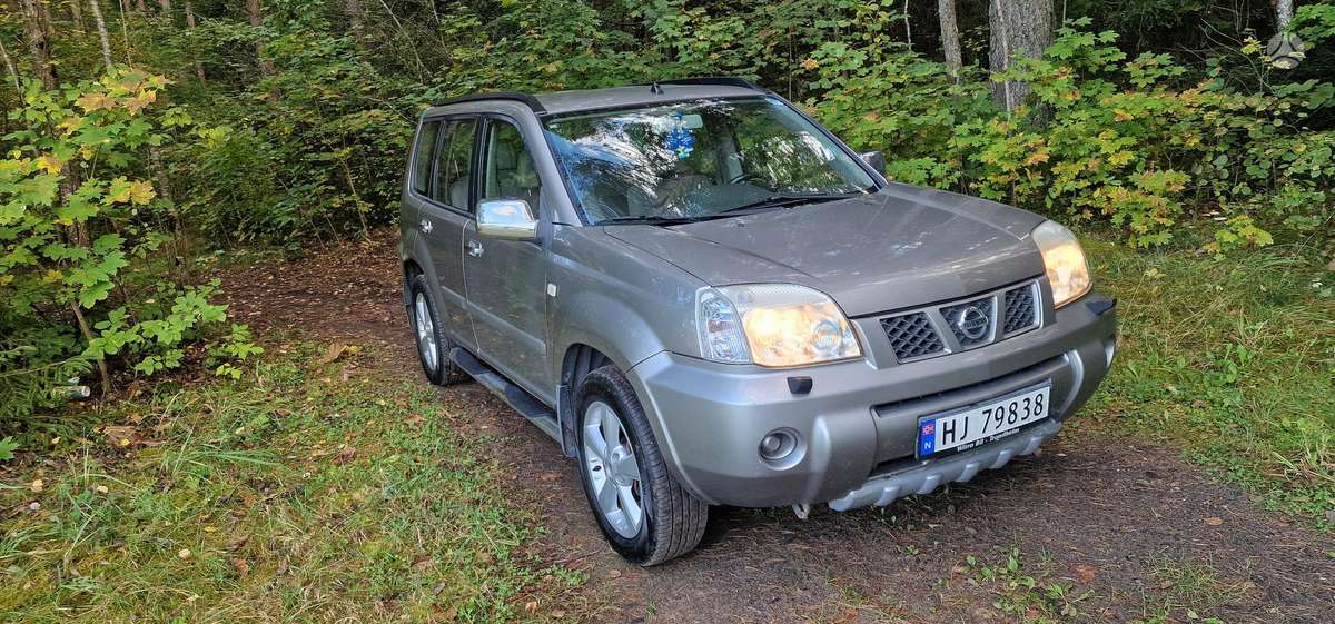 Nissan X-Trail 2006 — photo 17