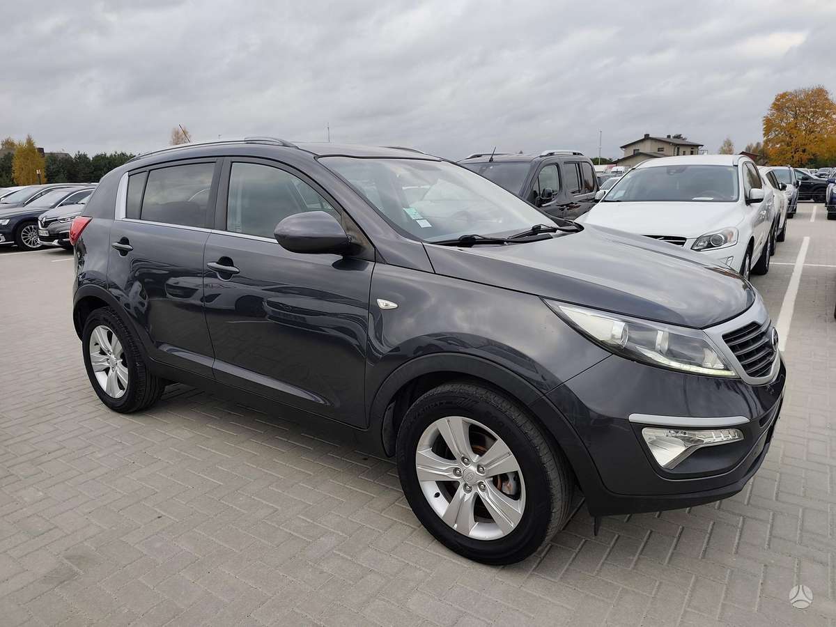 Kia Sportage 2014 — rear view