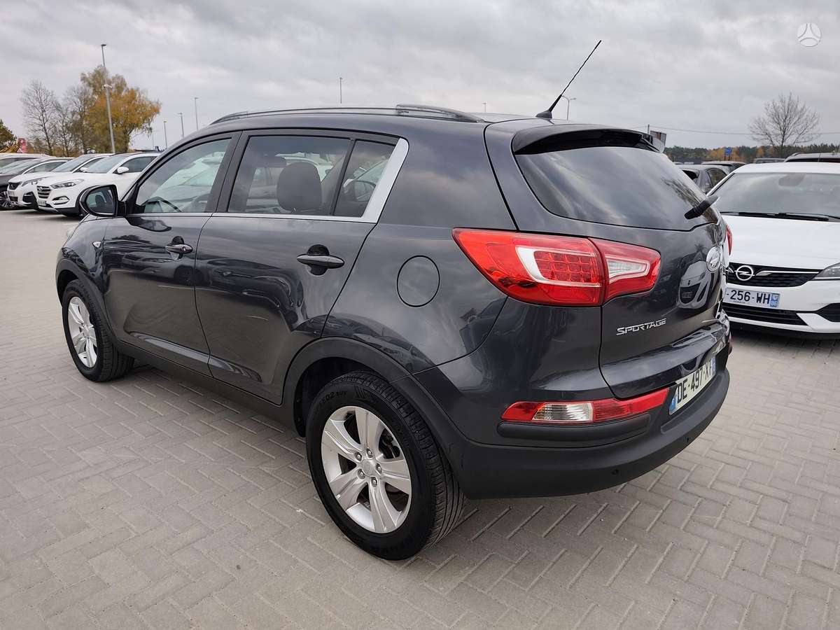 Kia Sportage 2014 — engine 1685 cm³, 116 HP (85kW)