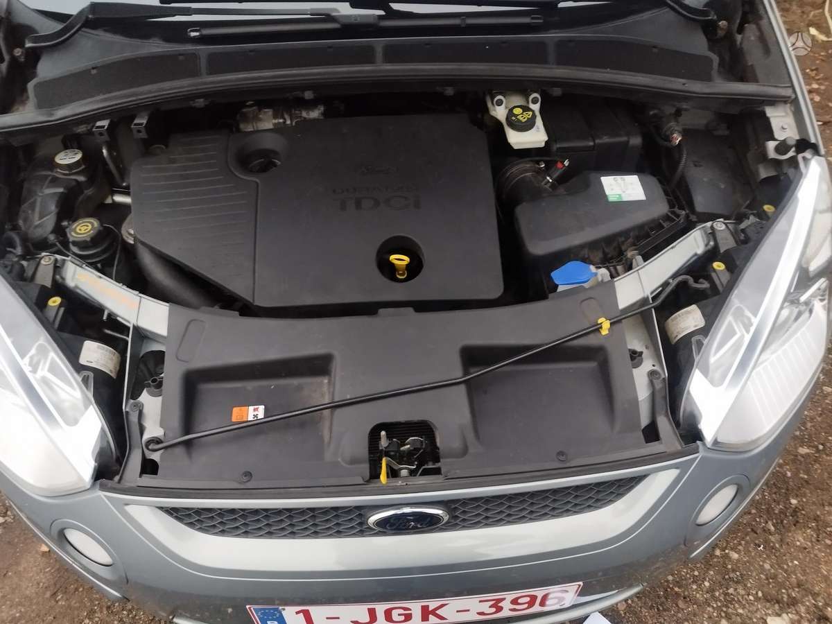 Ford S-MAX 2009 — photo 10