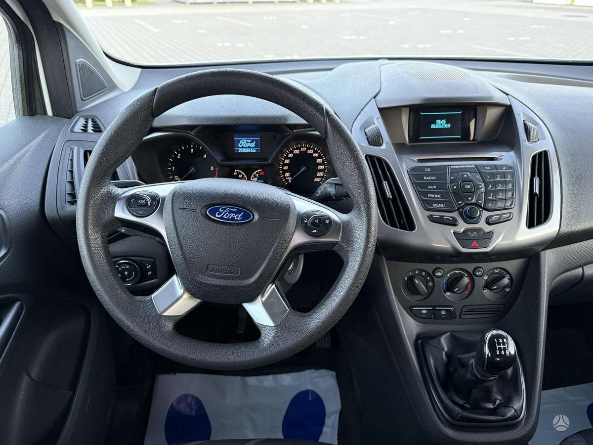 Ford Tourneo 2014 — photo 12