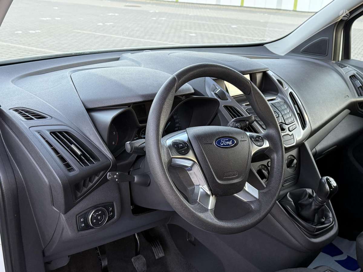 Ford Tourneo 2014 — photo 13