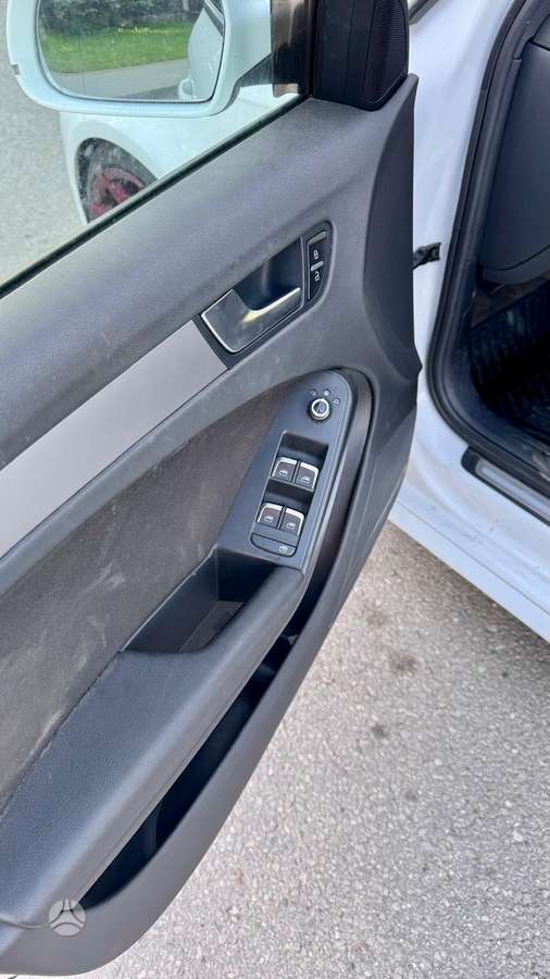 Audi A4 2013 — photo 8