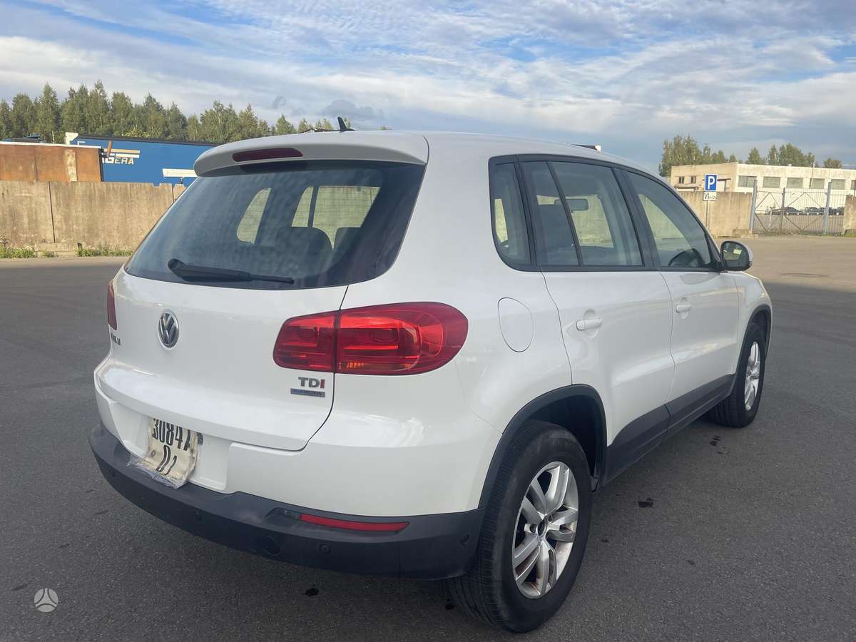 Volkswagen Tiguan 2012 — photo 5