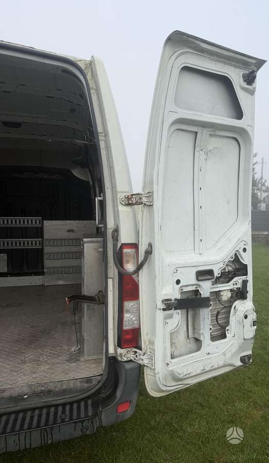 Renault Master 2015 — фото 11