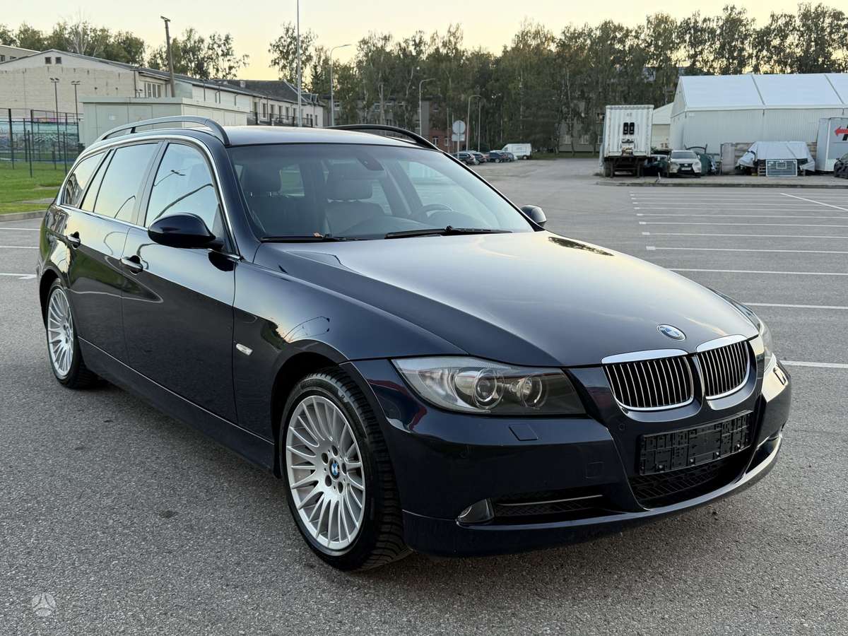 BMW 330 2006 — photo 6