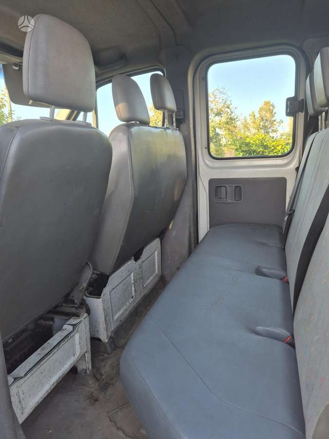 Volkswagen Crafter 2007 — interior