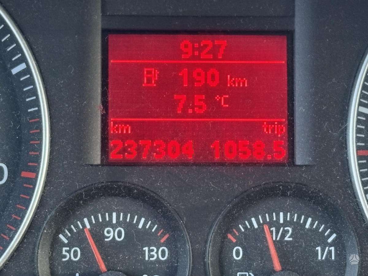 Volkswagen Caddy 2007 — photo 11