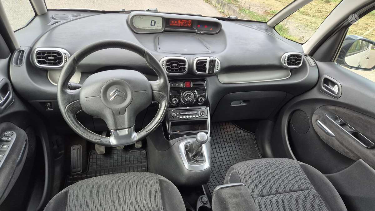 Citroen C3 2009 — photo 14