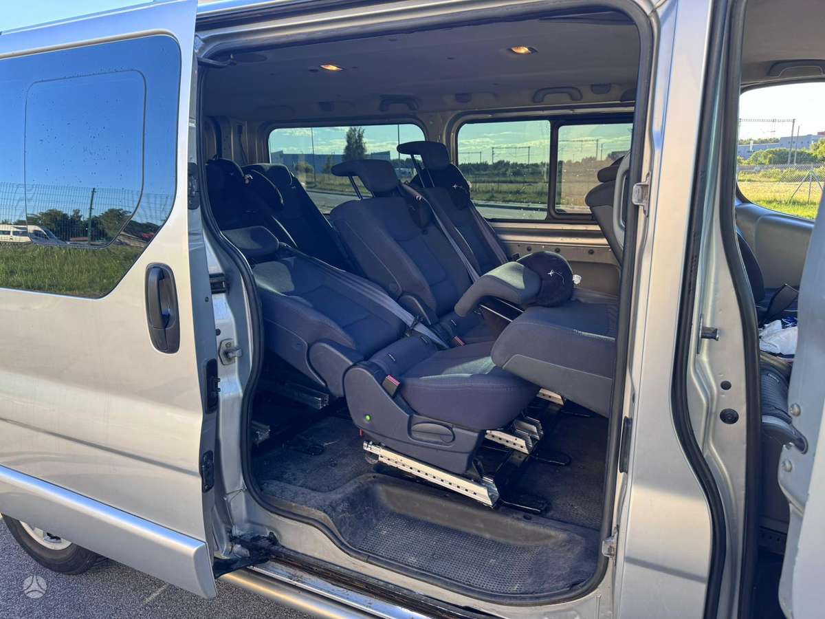 Renault Trafic 2007 — photo 7