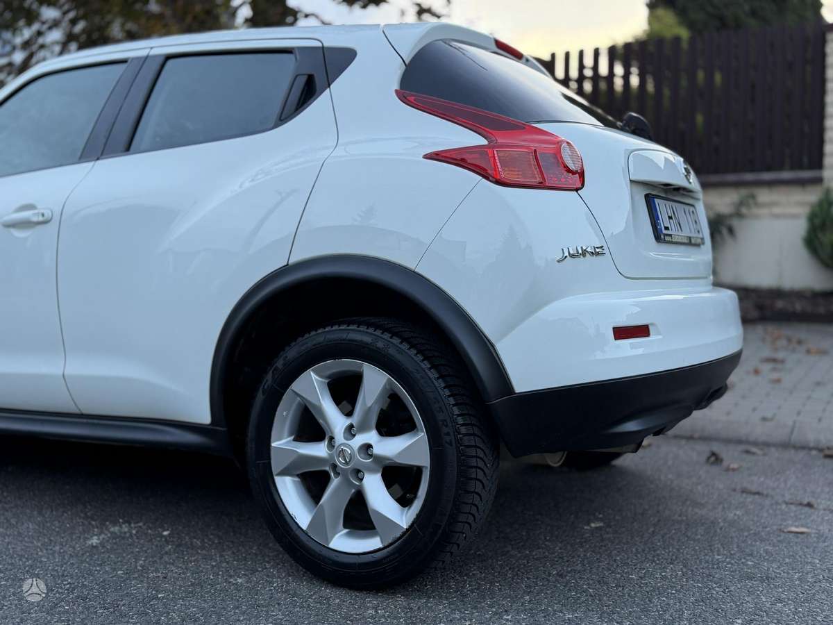 Nissan Juke 2013 — photo 14