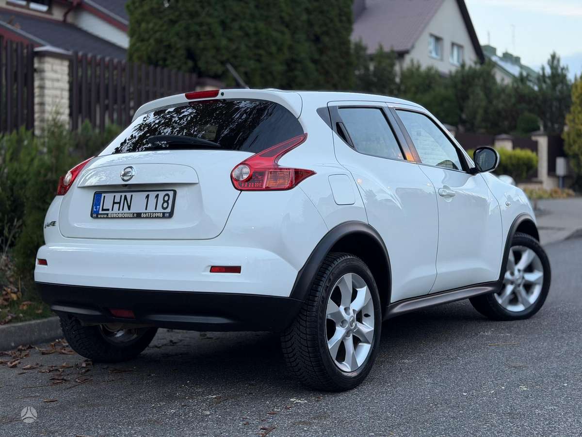 Nissan Juke 2013 — photo 21