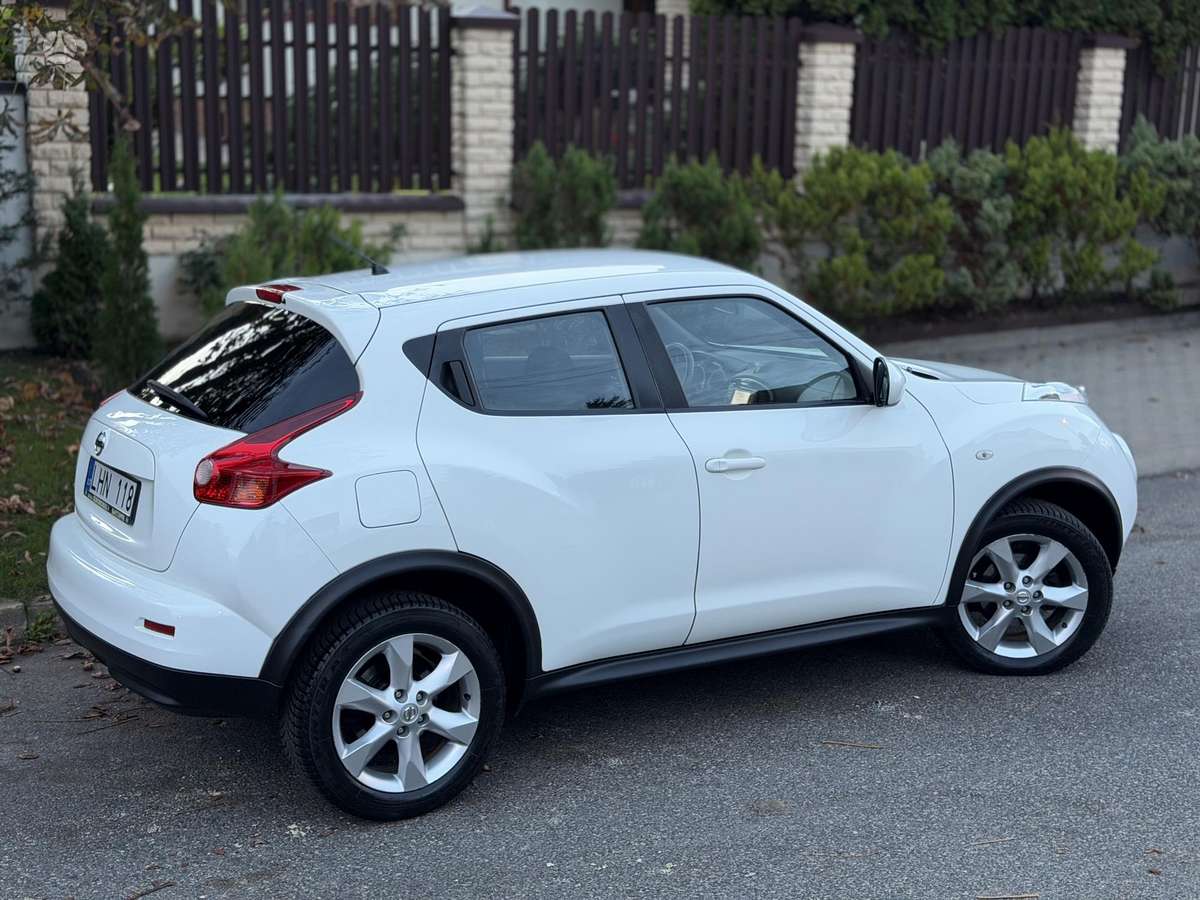 Nissan Juke 2013 — photo 22