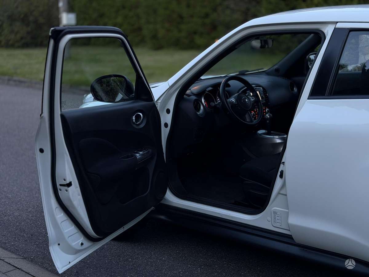 Nissan Juke 2013 — photo 35