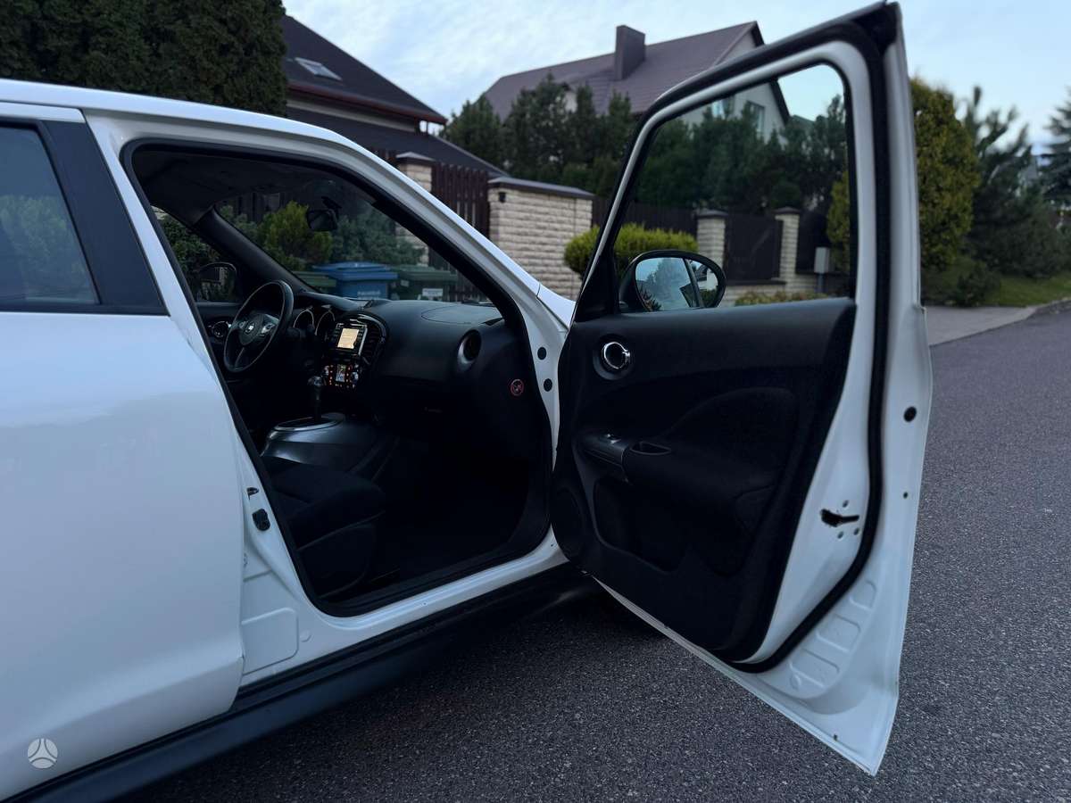 Nissan Juke 2013 — photo 40