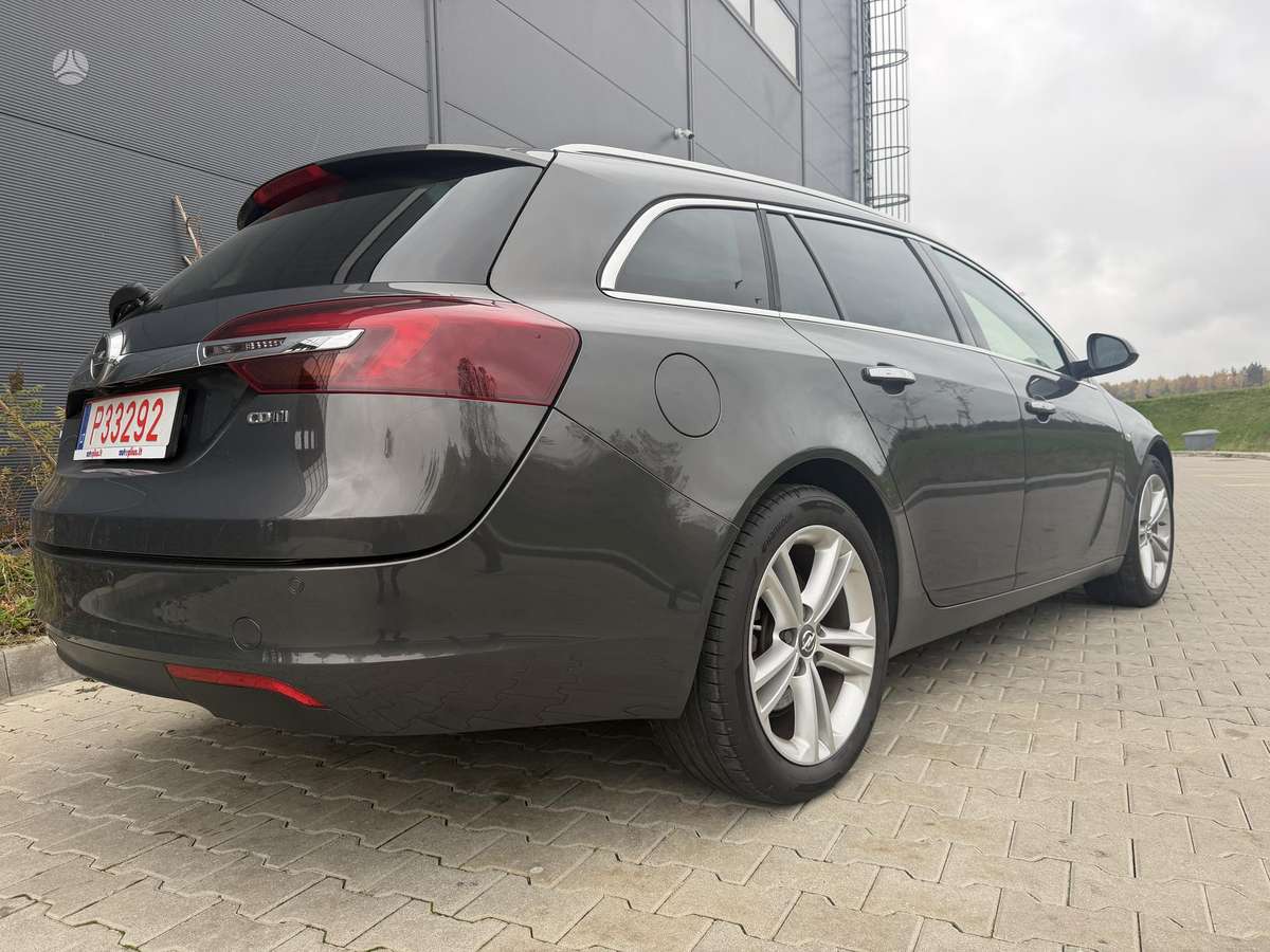 Opel Insignia 2015 — photo 10