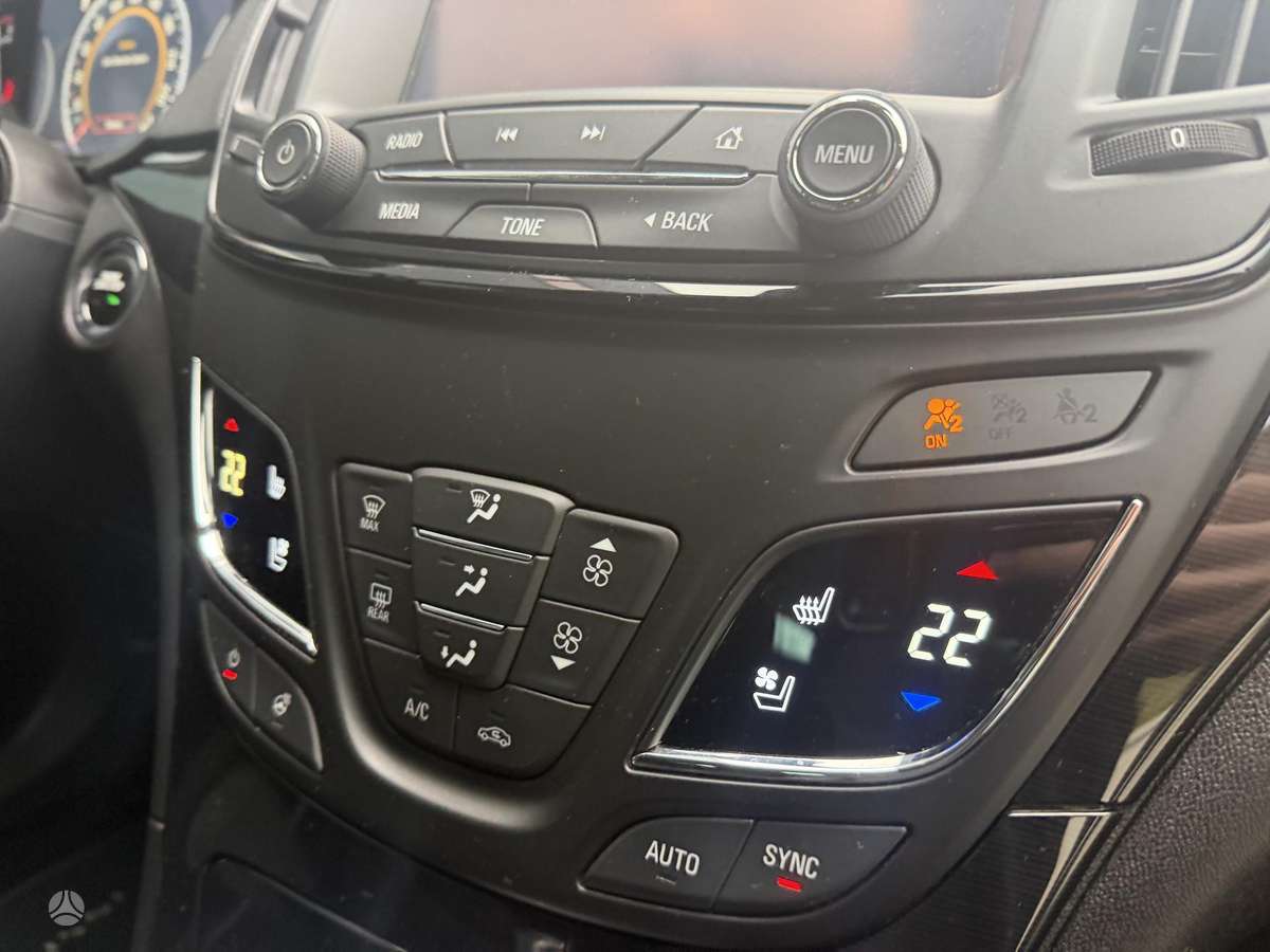 Opel Insignia 2015 — photo 13