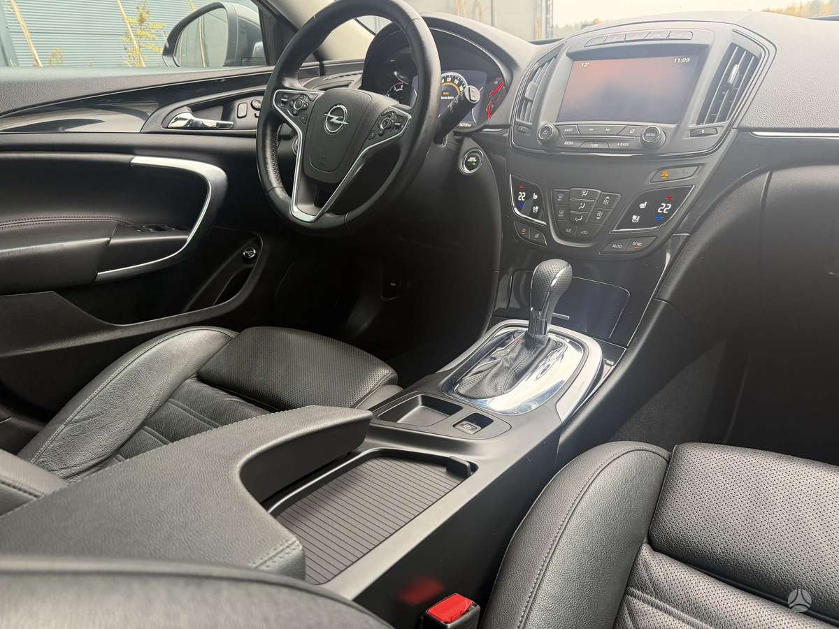 Opel Insignia 2015 — photo 14