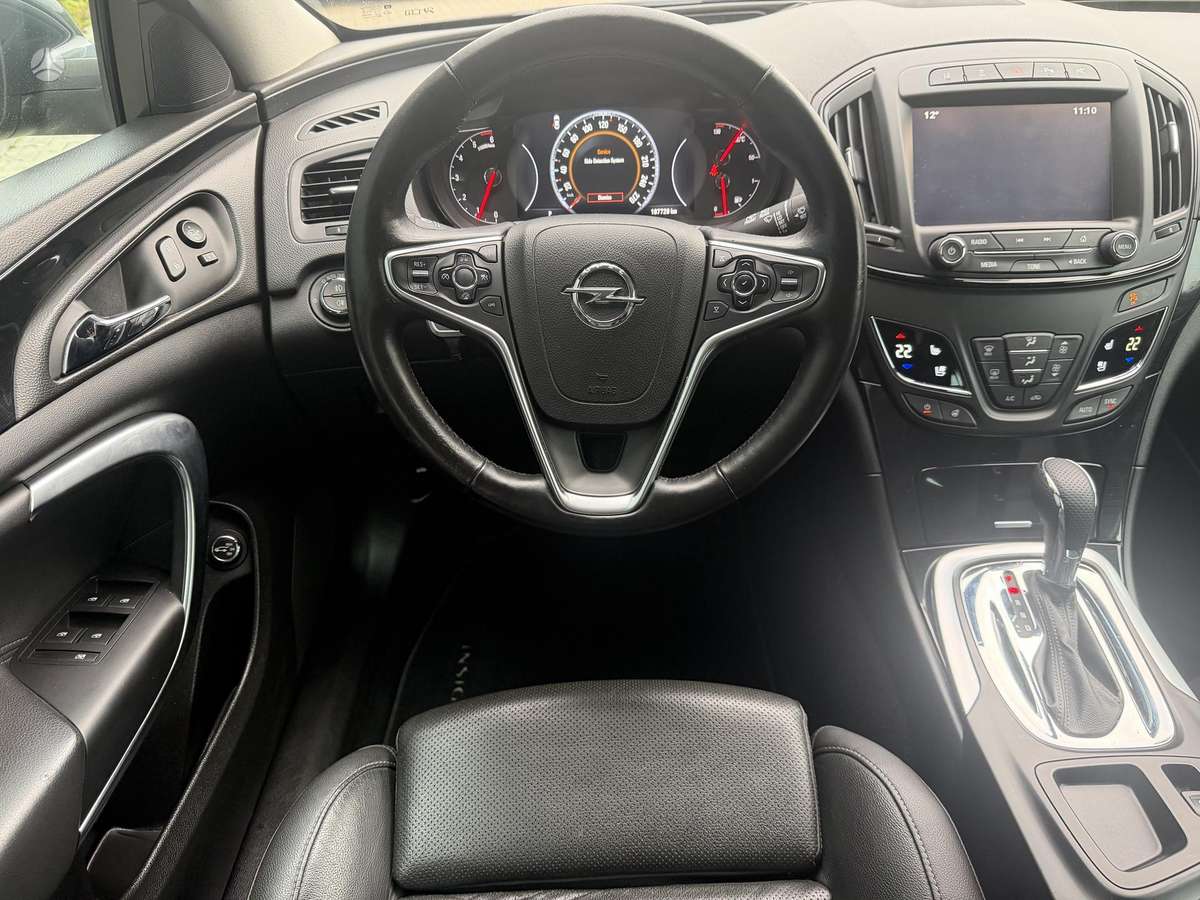 Opel Insignia 2015 — photo 24