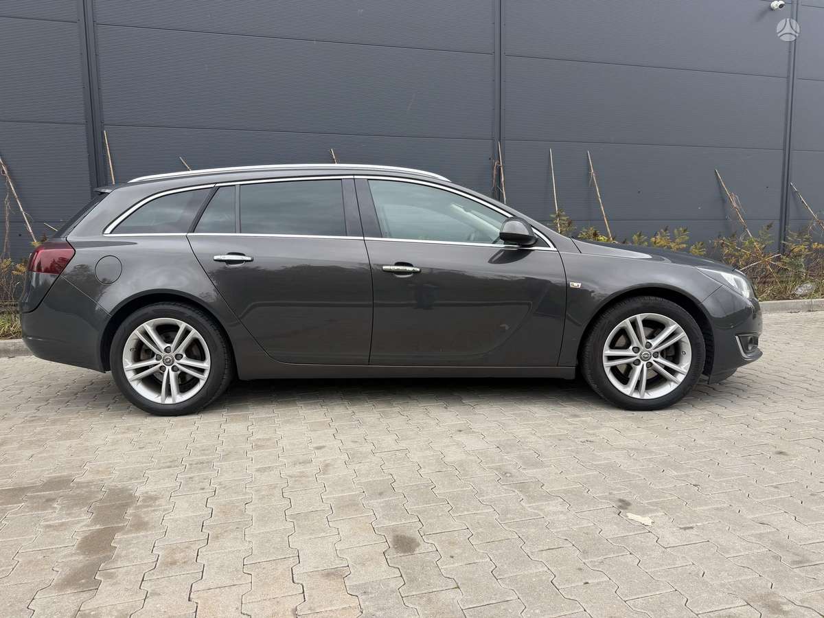 Opel Insignia 2015 — photo 9