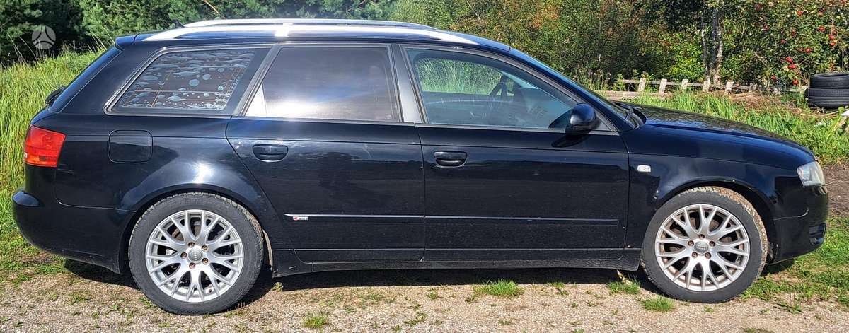 Audi A4 2005 — photo 7