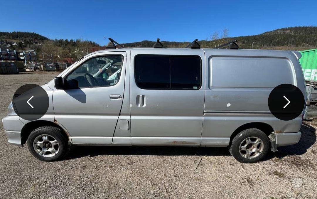 Toyota Hiace 2007 — engine 2500 cm³, 117 HP (86kW)