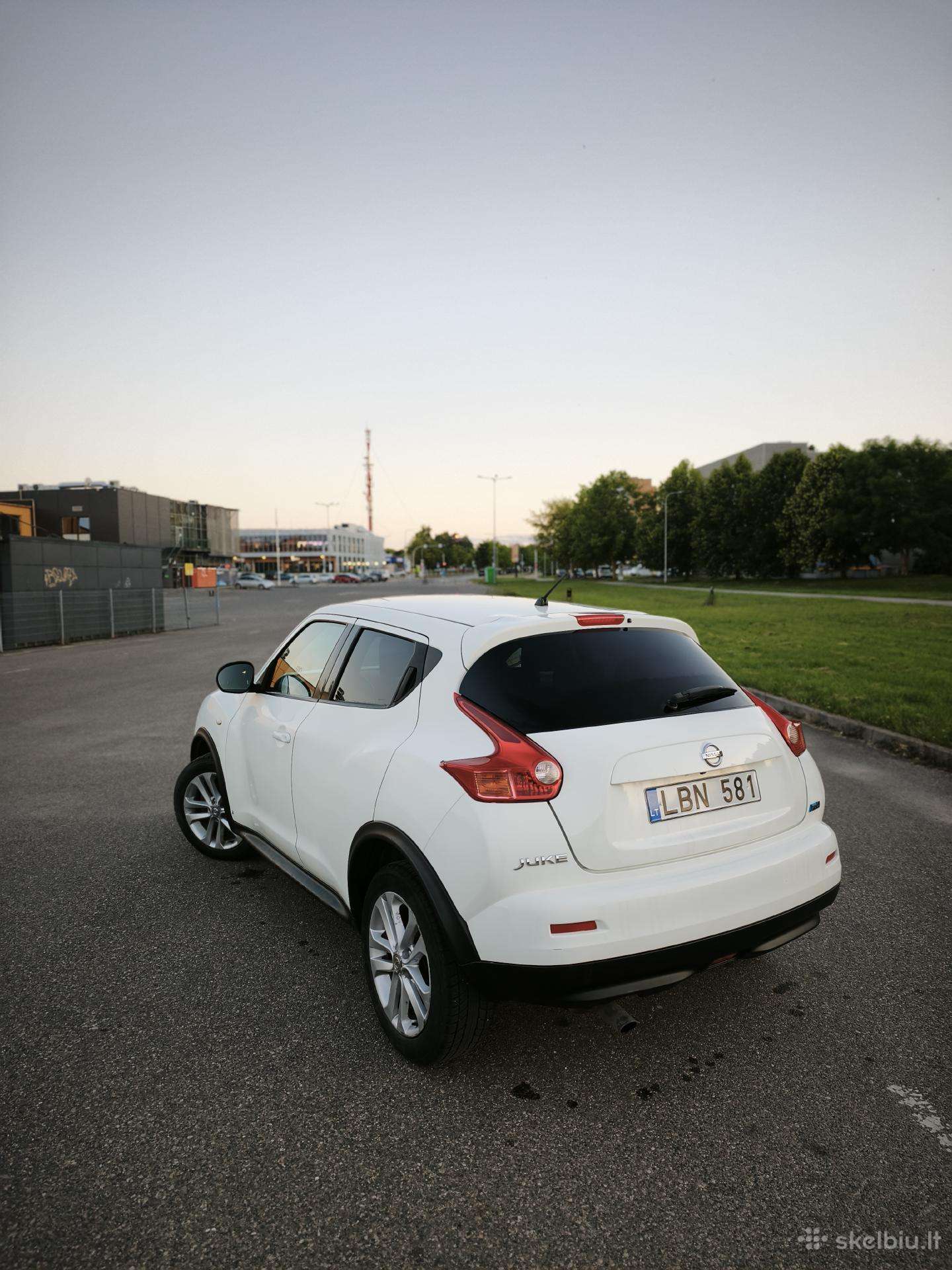 Nissan Juke 2010 — photo 5