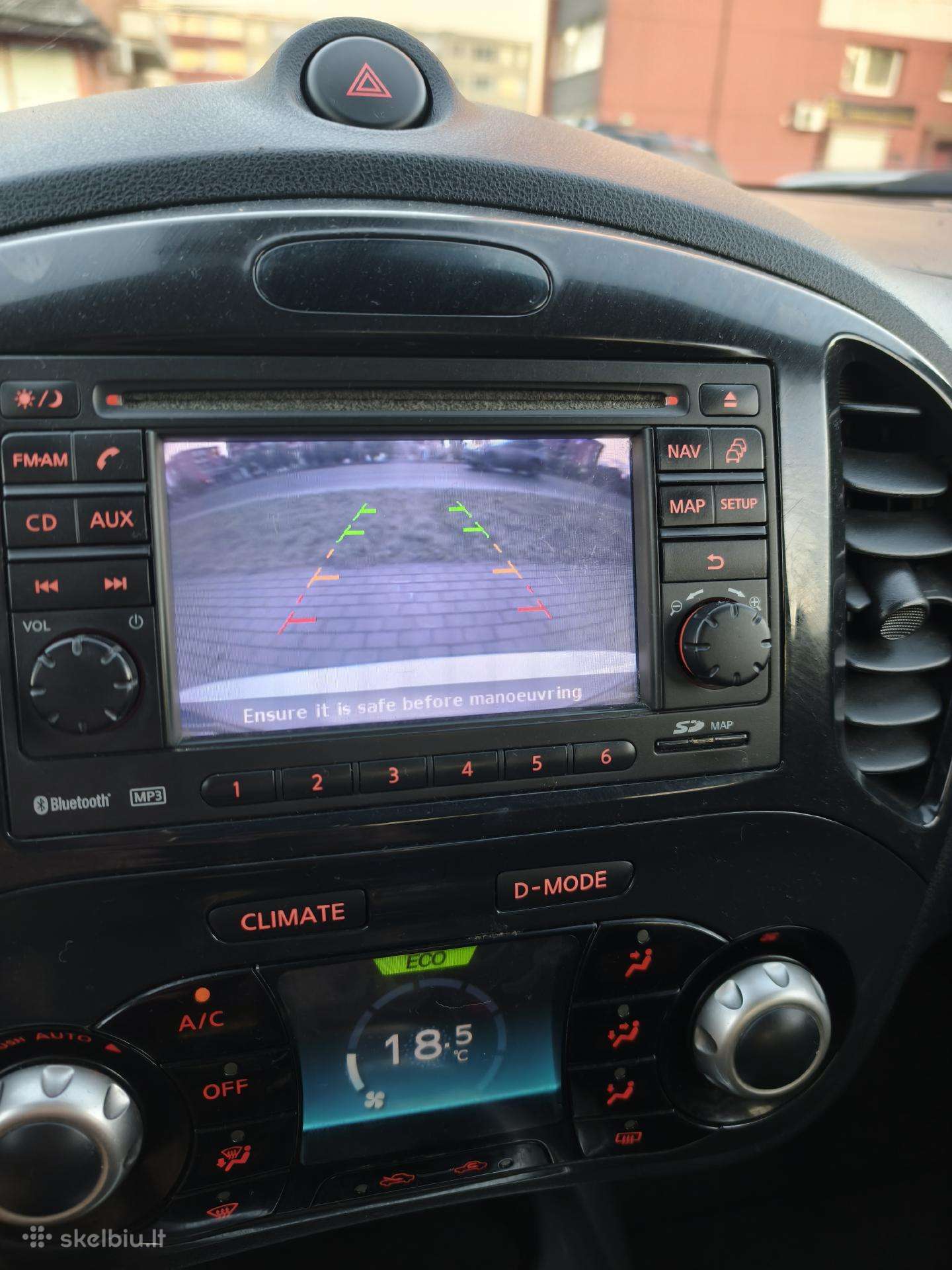 Nissan Juke 2010 — photo 9