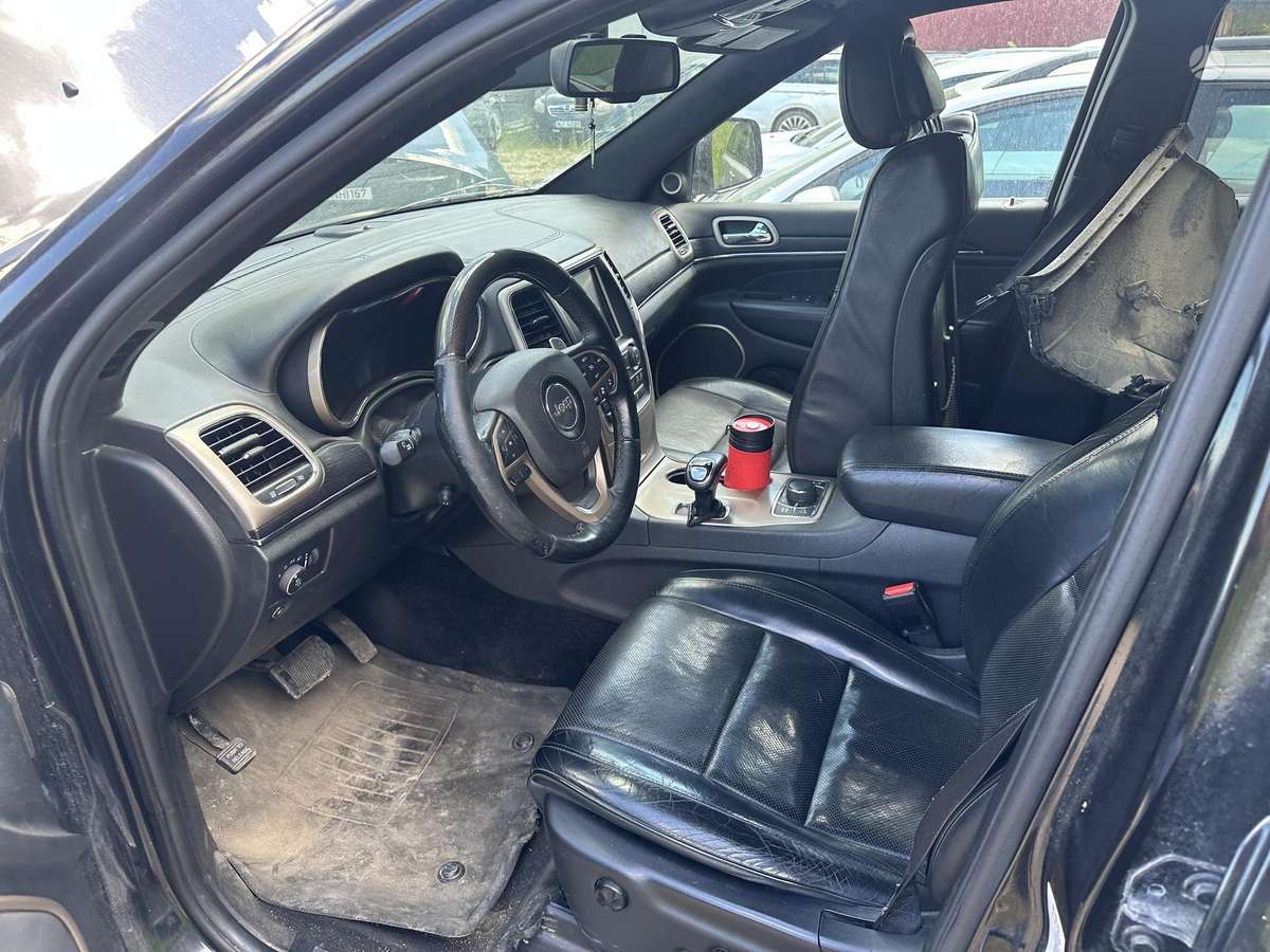 Jeep Grand 2014 — photo 6