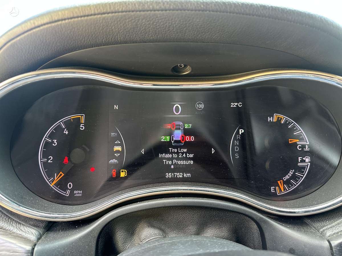 Jeep Grand 2014 — photo 7