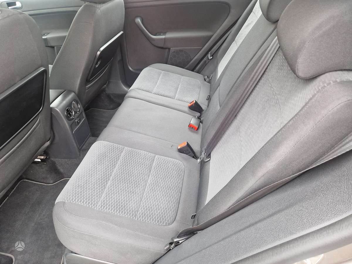 Volkswagen Golf 2009 — photo 6