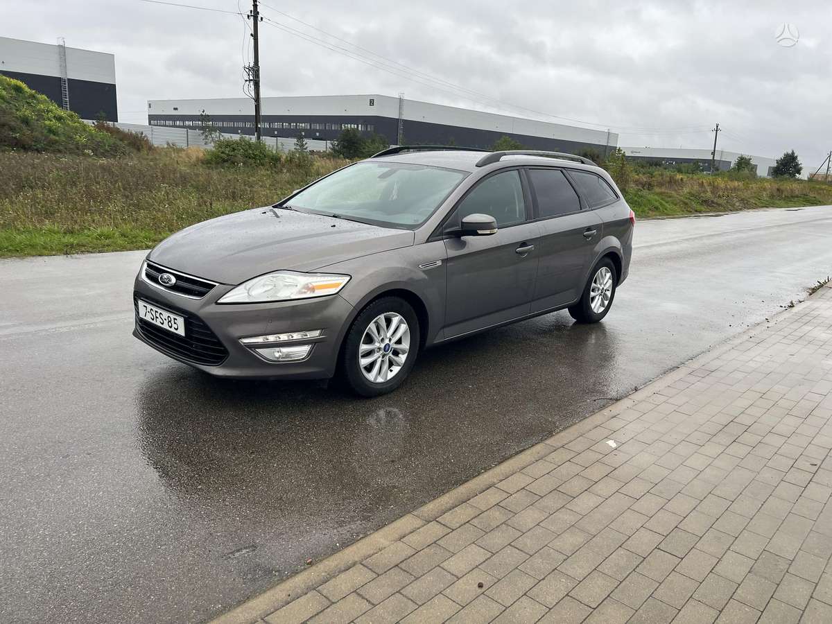Ford Mondeo 2011 — фото 10