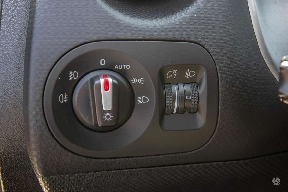 Seat Altea 2011 — photo 18