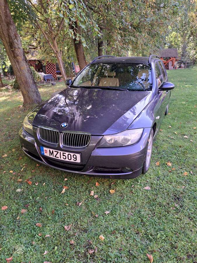 BMW 320 2005 — photo 10