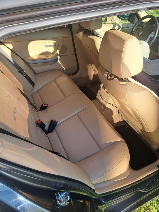 BMW 320 2005 — photo 11