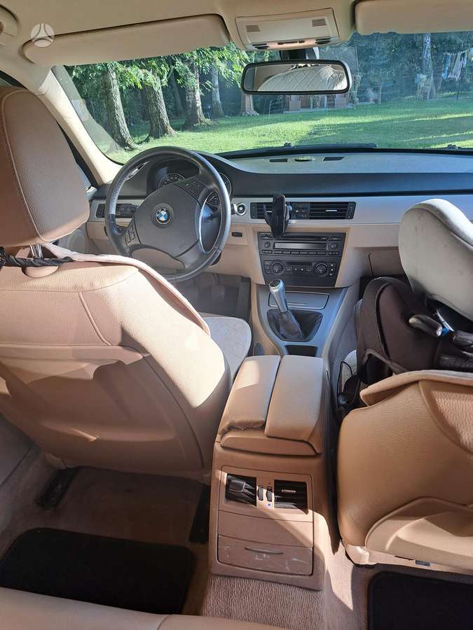 BMW 320 2005 — photo 9