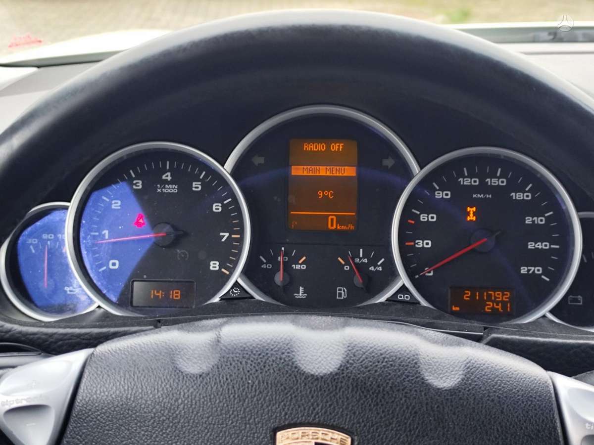 Porsche Cayenne 2007 — photo 11