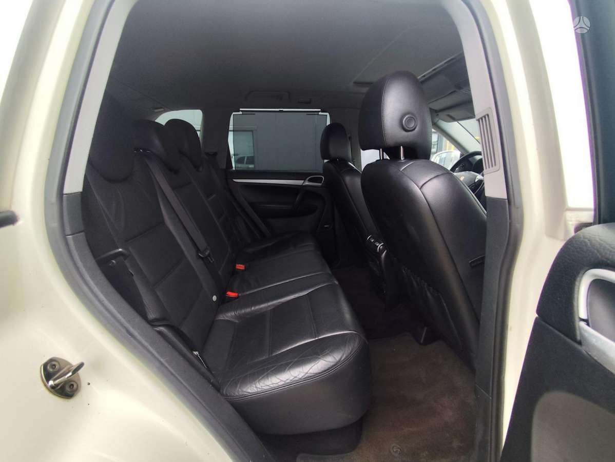 Porsche Cayenne 2007 — photo 15
