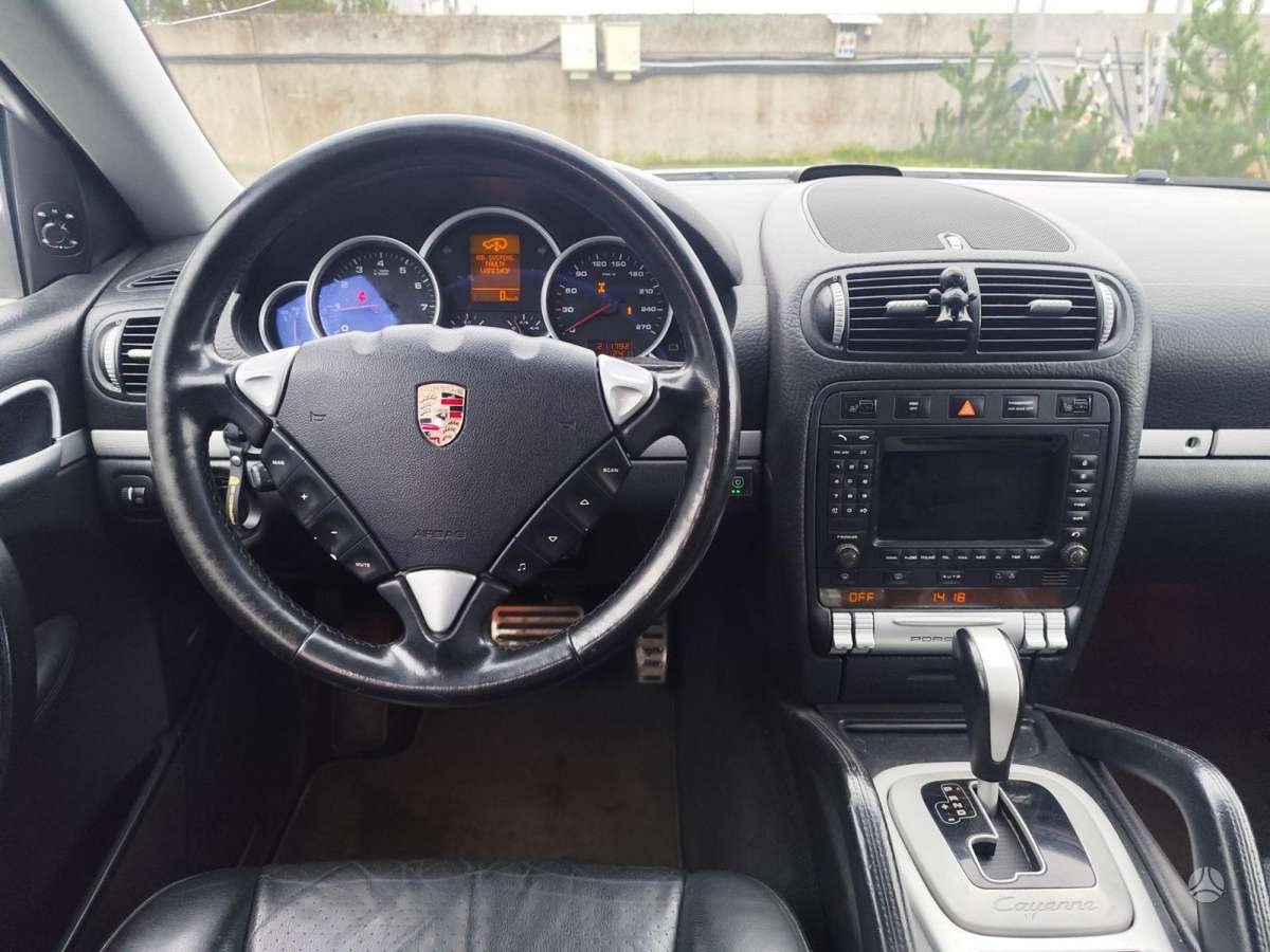 Porsche Cayenne 2007 — photo 18