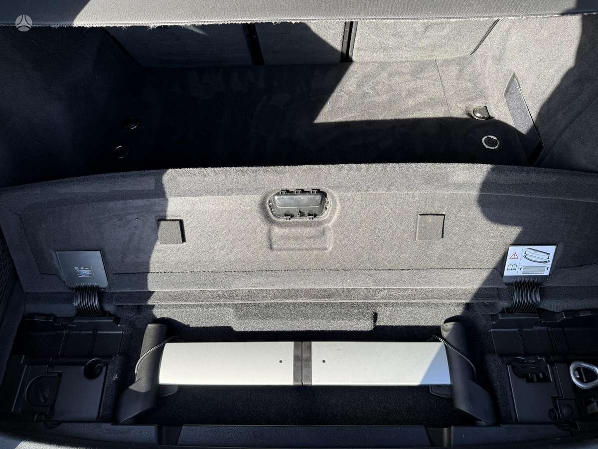 BMW 318 2014 — photo 11