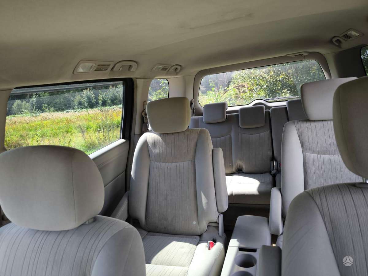 Nissan Quest 2011 — photo 5