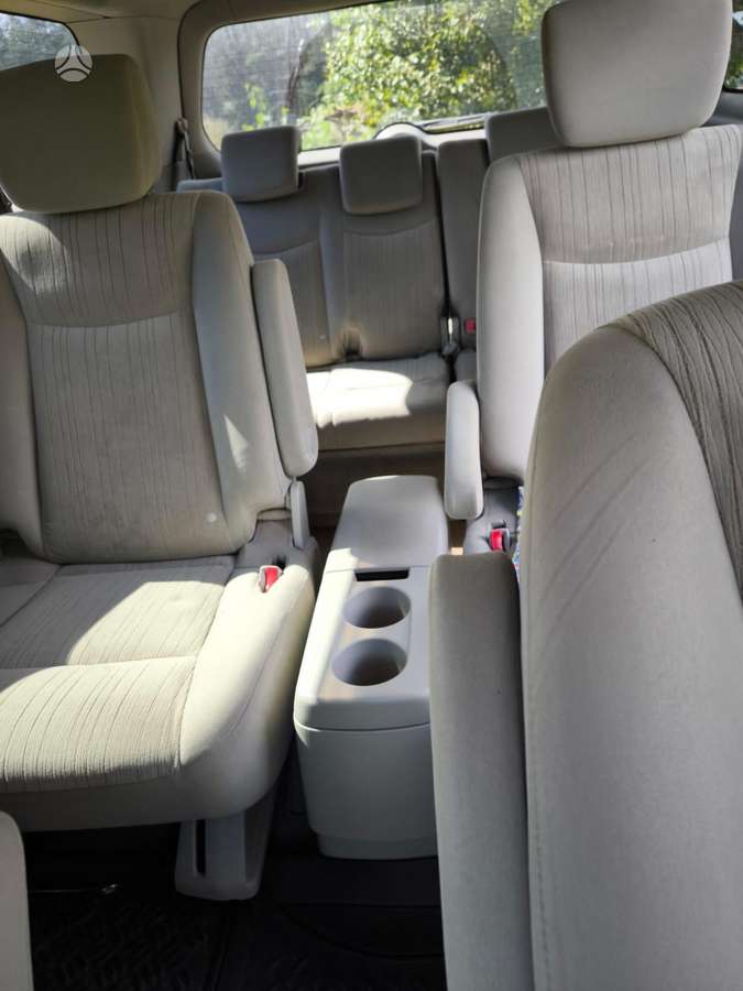 Nissan Quest 2011 — photo 6