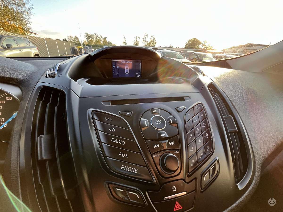 Ford Kuga 2013 — фото 19
