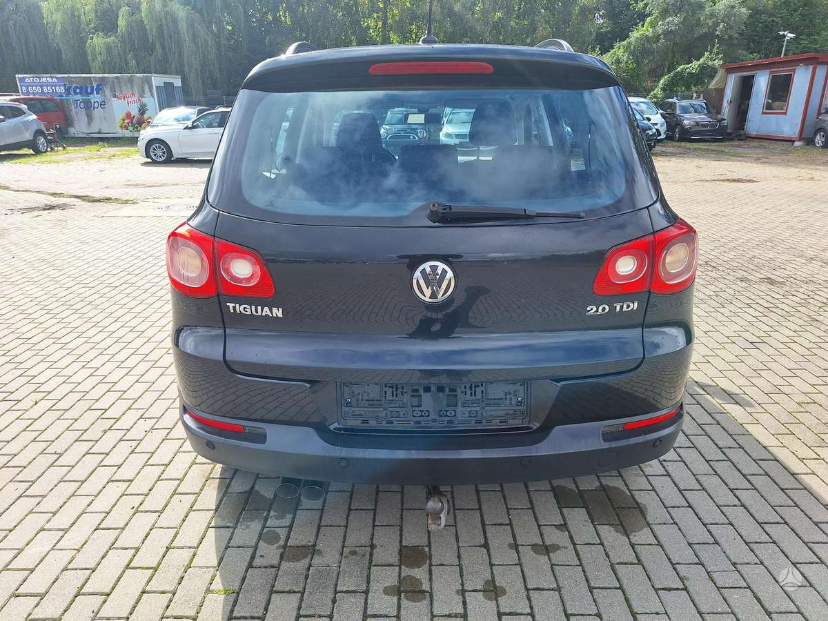 Volkswagen Tiguan 2007 — engine 1968 cm³, 140 HP (103kW)