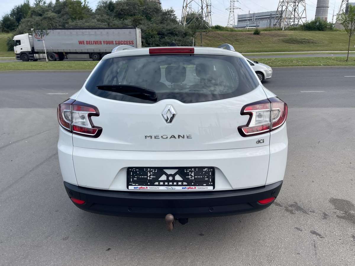 Renault Megane 2013 — photo 12