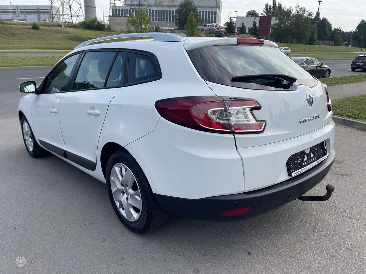 Renault Megane 2013 — photo 13