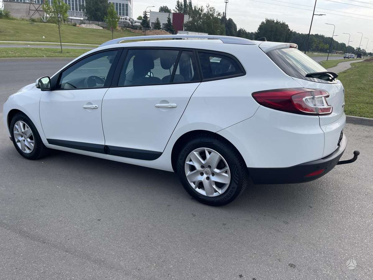 Renault Megane 2013 — photo 15