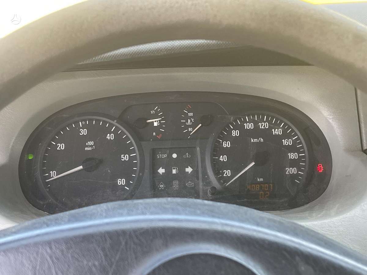 Opel Vivaro 2005 — photo 6