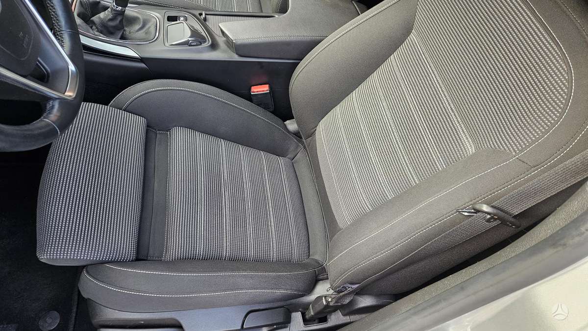 Opel Insignia 2014 — photo 13